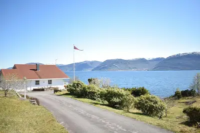 Image de Maison de 5 chambres en bord de mer à.