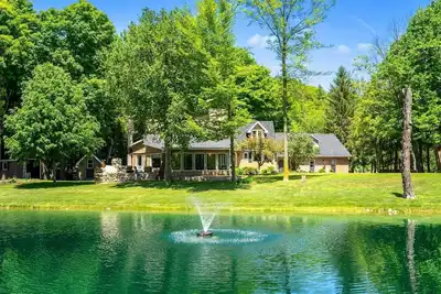 Image de 4 bedroom with sauna in Mulmur