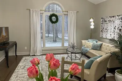 Image de Peaceful Retreat at the Estate and Williamston near Msu
