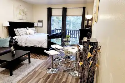 Image de 1-bedroom condo, Sundance Festival 5-min to ParkCity Mountain Resort, Deer Valley