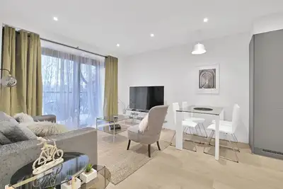 Image de Belmore 2 Bedroom Luxury Apt. with Parking in Stanmore, North West London - 09