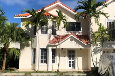 Image de Beach Villa for 6, all Ac, 2 km from the private beach!