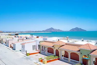 Incredible Beach side complex home Jerry`s Beach Club condo 4