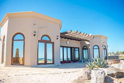Image de Casa Serenity - Beachfront Vacation Rental in San Felipe