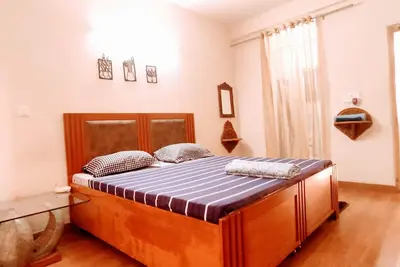 Image de 3 Bdr Condo With Ample Parking