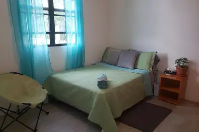 Image de 2 bedroom, village lifestyle, beachfront home