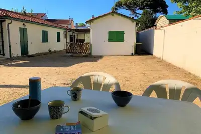 Image de St Georges de Didonne - Maison en plein Centre-Ville - Proche Plage