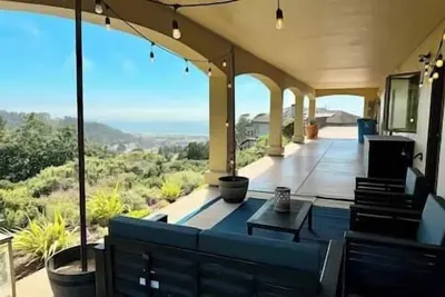 Image de Incredible Ocean Views from Tuscan Villa Suite