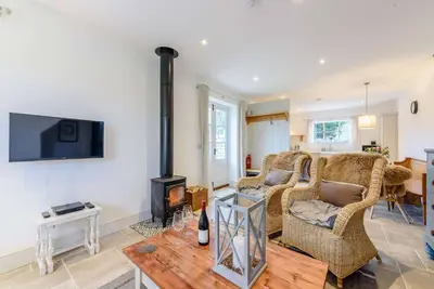 Image de A stylish, dog friendly, single storey holiday cottage in the Cotswolds with stunning countryside vi