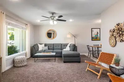 Image de Pet Friendly, Heated pool $, Bbq, Poker Table