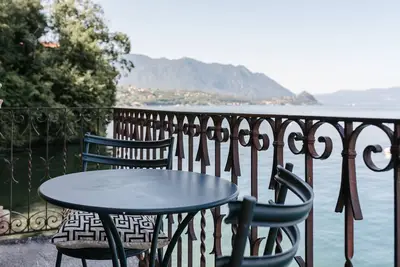 Image de Rododendro- Villa On The Lake