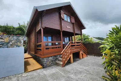 Image de Chalet Le Fanal avec piscine, kiosque et douche balinaise