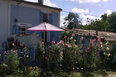 Image de Quiet, Characterful Cottage in Countryside