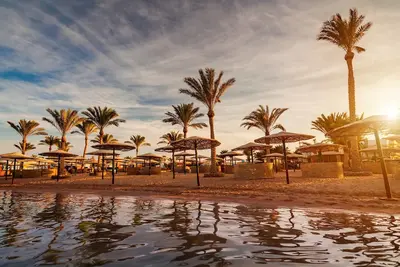 Image de private and cozy villa waiting for guests next to the Red Sea