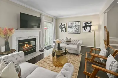 Finchwood: Private Yard & Near Dc