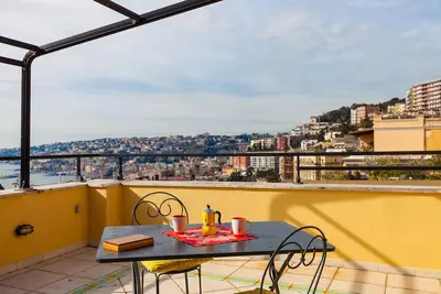 Bright Rooftop Apartment