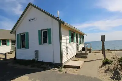 Image de Bay Front Days Cottage #12 (2254)