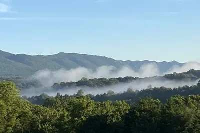 Image de Cozy Home in Luray: Perfect for Hiking, Fishing, and Camping Lovers!