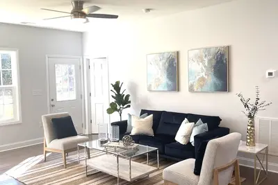 Image de New Modern home