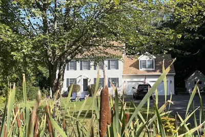 Image de Great location close to Gunstock, Lake Winnipesaukee and Nh Pavillion.