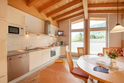 Image de Joli appartement pour 8 personnes avec Wifi, Tv, balcon et parking