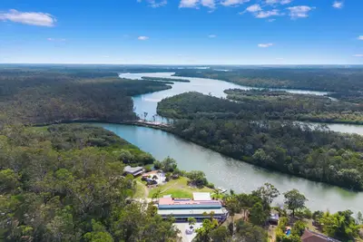 Image de Rare Riverfront - Peace Of Heaven In Pacific Haven