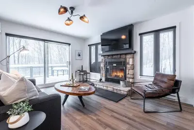 Image de Tremblant Érablière - Condo Ski In/Out 2 Chambres (135-11)