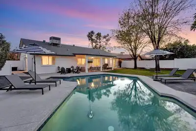 Image de Slice Of Paradise, Remodel w/ Free Heated Pool