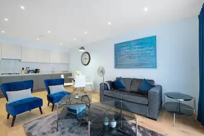 Image de Belmore 2 Bedroom Luxury Apt. with Parking in Stanmore, North West London - 21