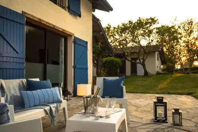 Image de Domaine d'Orx - Cinq Chambres Villa, Couchages 10