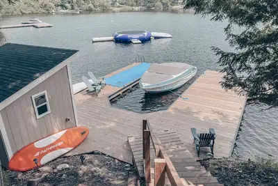 Image de Lake of Bays 4bdrm Water Front Family Oasis! End Of The Road, Ultimate Privacy.