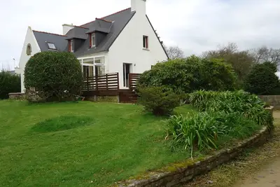 Image de Maison spacieuse pour 6 personnes, 2 km de la mer, 4 chambres, grand jardin