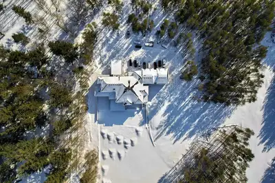 Image de 🔱The Vivian Manor🔱 20, 000sqft•60acres• Weddings