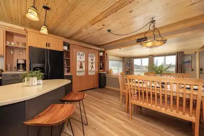 Image de Ski-in, Ski-out, One Bedroom Condo with Jacuzzi Tub