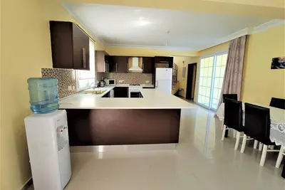 Image de Stunning 4 bedroom luxury villa 200m from the sea