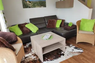 Image de Rob 02 for 6 persons, approx. 78 sqm - Feriendorf Robbenplatte Burhave (1)