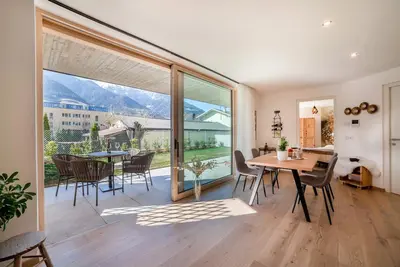 Image de Appartement Adler Gartenwohnung avec vue sur les montagnes, jardin privé et Wi-Fi.
