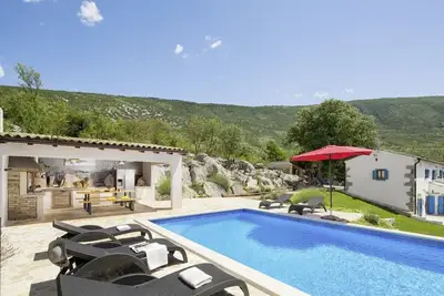 Image de Villa Elia in Nova Vas - Haus für 8-10 Personen