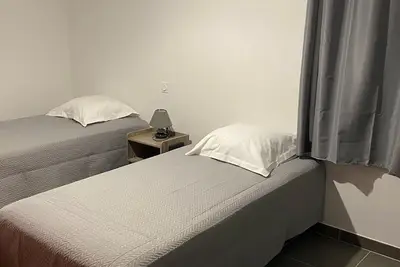 Image de Appart T3 -01(étage1) en campagne, piscine, confort, (1gl/2Plits)