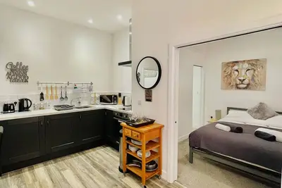 Image de Appartement-Sdb privée avec douche-Vue sur Jardin