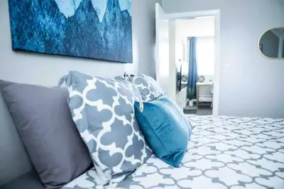 Image de New - Mins to Manchester/ Nashua - Queen Bed - Pet Friendly - Near Trails - Mtns