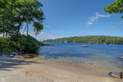 Image de Sandy Beach! ! Northeast shore of Frye Island