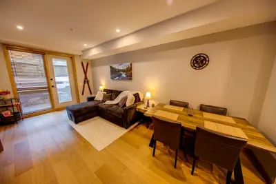 Image de Luxury One Bedroom Condo in Canmore