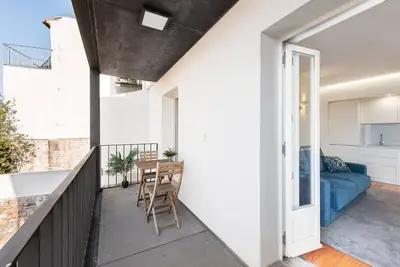 Image de GuestReady - Au-dessus du pont