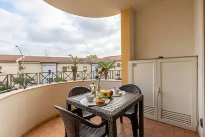 Image de Confortable appartement pour 5 personnes avec climatisation, Tv et balcon