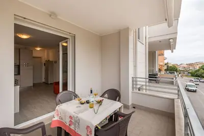 Image de Bel appartement pour 4 personnes avec climatisation, Tv et terrasse