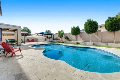 Image de Inviting escape with private pool, fast WiFi & outdoor kitchen