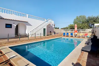 Image de Appartement 'Andar de Moradia' avec vue sur mer, balcon, piscine partagée et Wi-Fi