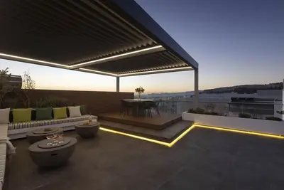 Image de New Stunning Penthouse W/Spectacular Vistas!