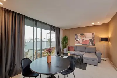 Image de Very Radiant 1br Penthouse + Netflix + Parking